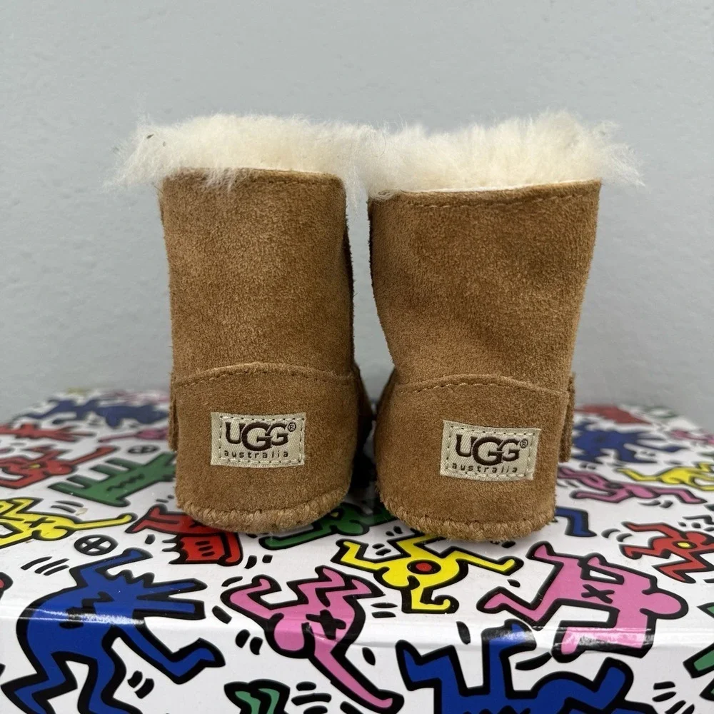 UGG Classic Short Boots Baby/Toddler Size 0/1‎ NO BOX